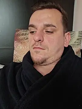 Huge_cock22cm live sex cam