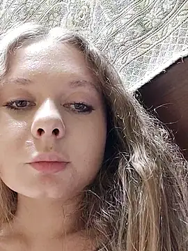 Ekaterina27 live sex cam