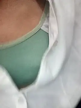 Girls_xxx@xh's cam snapshot