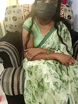 Tinarosy13's cam snapshot