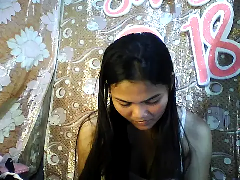 PinaySkinnyJust18's cam snapshot