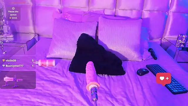 KendallWiings's cam snapshot