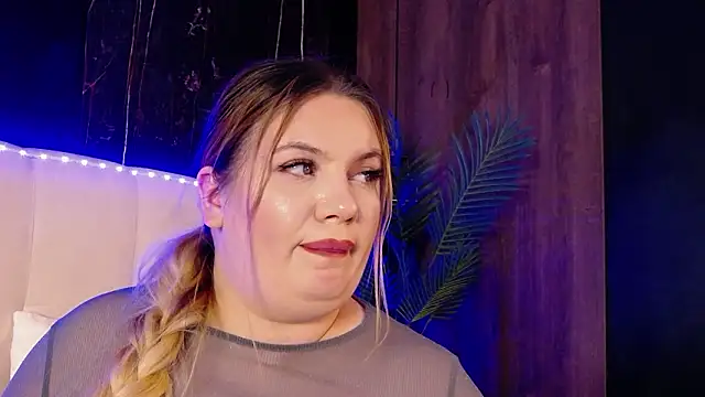 MelanieBrownn's cam snapshot