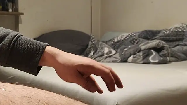 Alphapimmelchen live sex cam