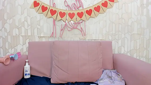 cataleyabianchi's cam snapshot