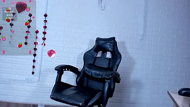 Sara_Love_1's cam snapshot