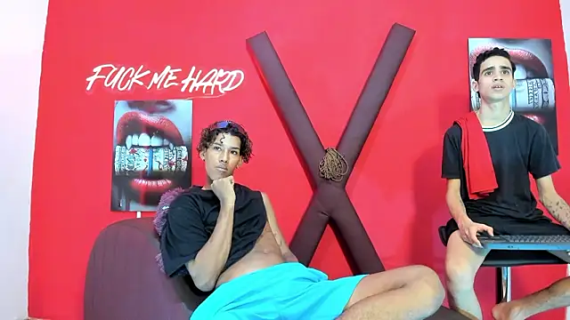 GREEN_BOYS's cam snapshot