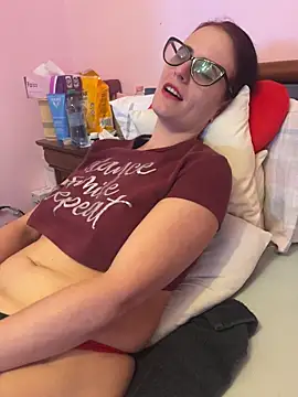 NataKitten live sex cam