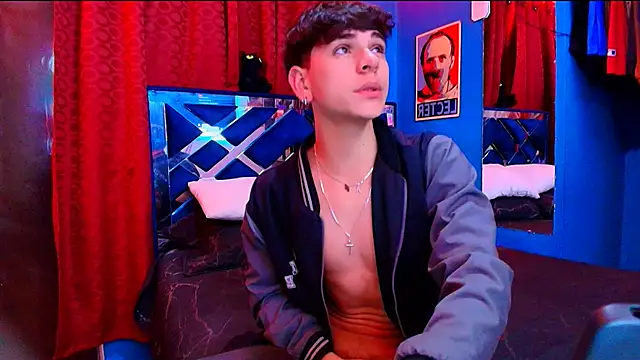 Luke_Howland live sex cam