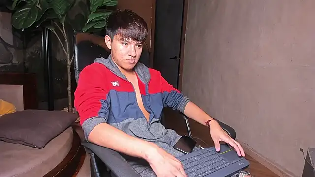 isaac_grimm live sex cam