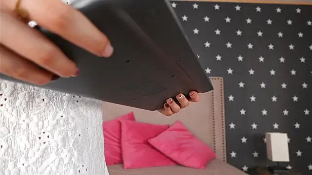 RaquellStar's cam snapshot