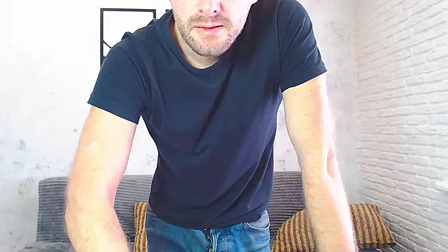 DoctorAlexx's cam snapshot