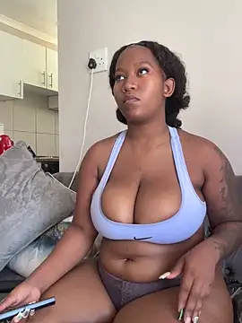 Brandyy23's cam snapshot