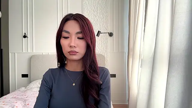 ElenorSaggese's cam snapshot