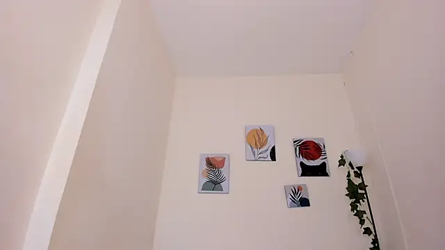 Marnie_Dean's cam snapshot