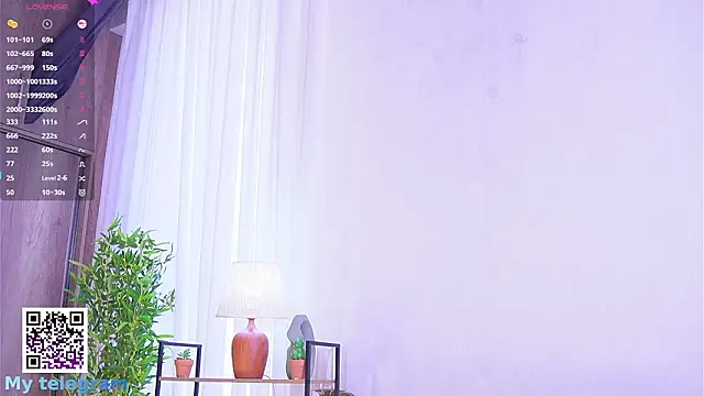 LynBardon live sex cam