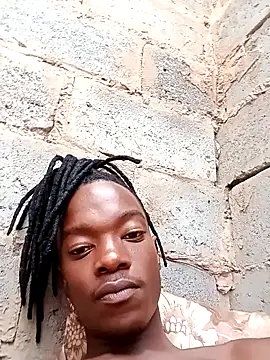 Blessedone26 live sex cam