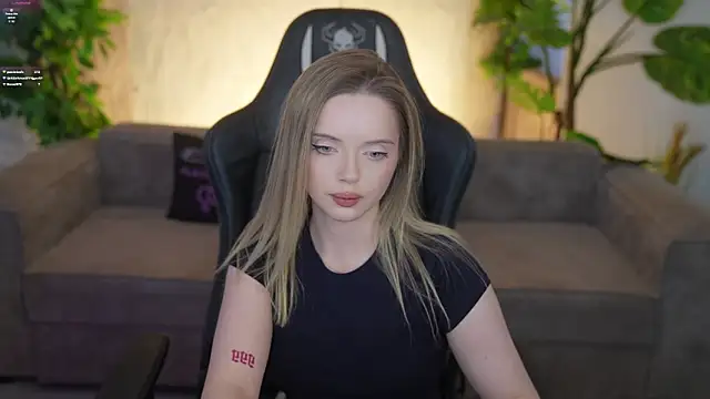 Cassy-Celestial_'s cam snapshot