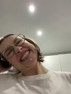 RinaCat live sex cam