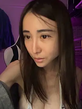 ericiii live sex cam