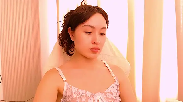 Ann__Cute live sex cam