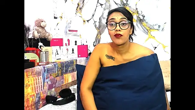 indiandesire4u69's cam snapshot