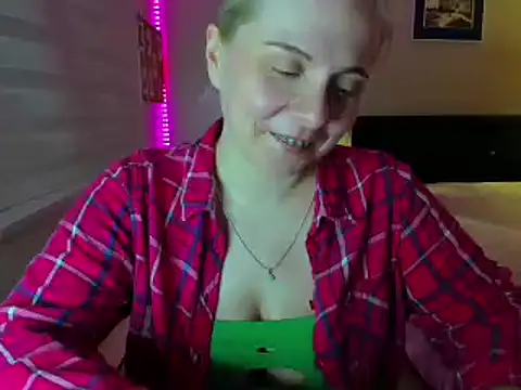 i_love_iva's cam snapshot