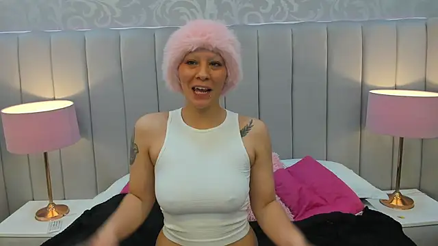 Raven1fox's cam snapshot