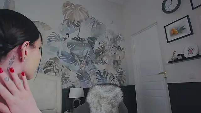 EfiKhalifa's cam snapshot