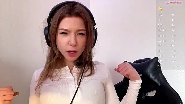 aera_elese's cam snapshot