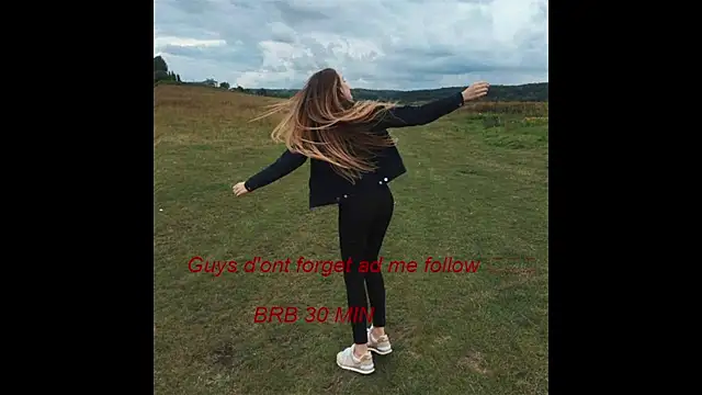 _JustmeHere_ live sex cam