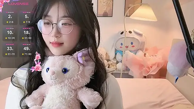 Luminous4173 live sex cam