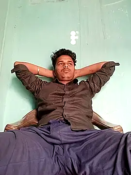 JOHN_IS_LIVE live sex cam