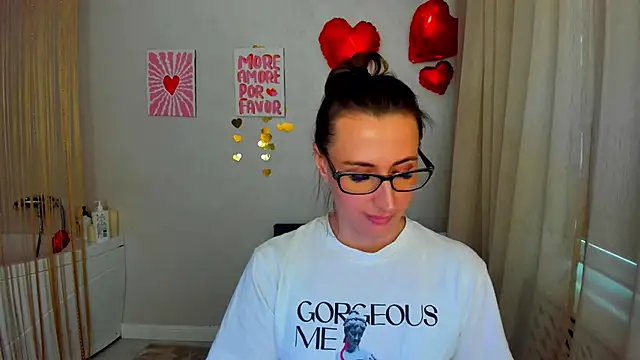 PassionGlow live sex cam