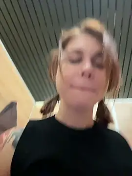 RosieSecret live sex cam