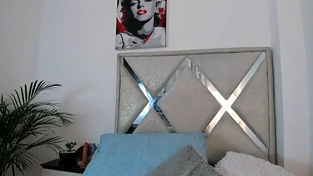 abby_jones2's cam snapshot