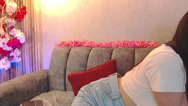 Valk_submissive's cam snapshot