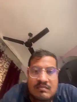 Saxymood1111 live sex cam