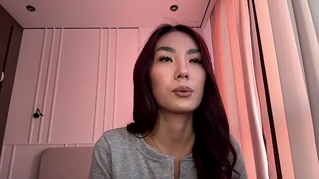 ElenorSaggese's cam snapshot