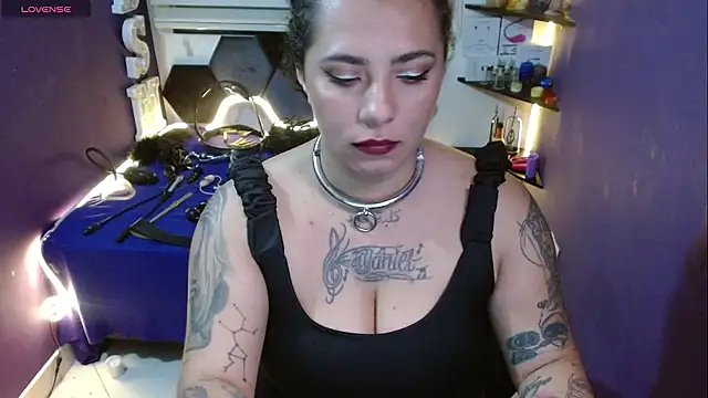 Alexa_Slavehot777 live sex cam