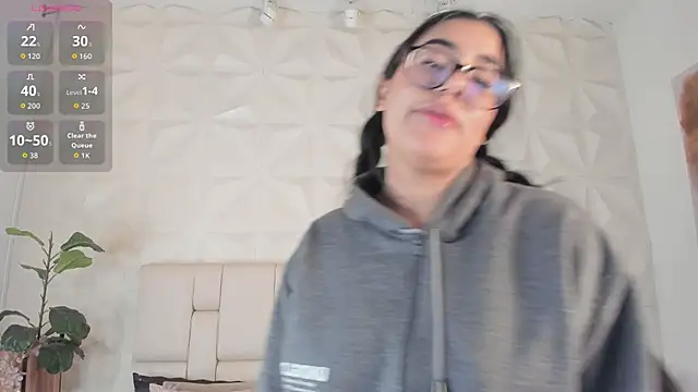 Sophi_Lewis's cam snapshot