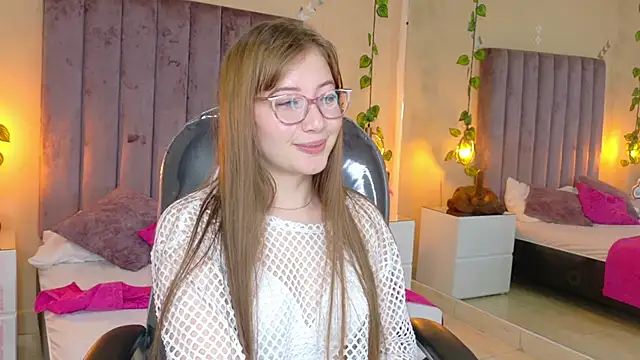 Dahlia_Rousse's cam snapshot