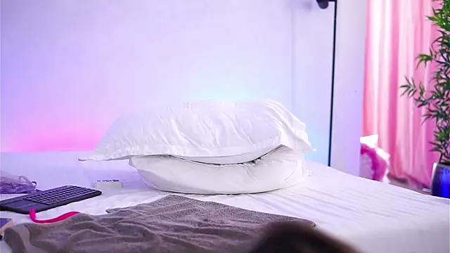 ArtTeasee live sex cam