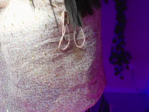 Saira_Hotty live sex cam