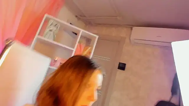 ElliFrankenweenie's cam snapshot