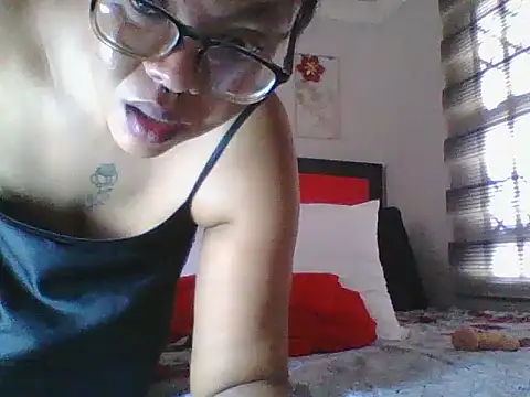 ShantelBootyBoobs's cam snapshot