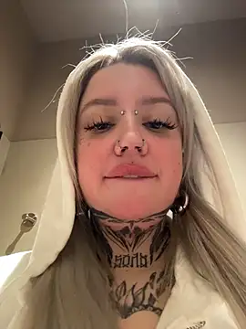 Chiibi's cam snapshot