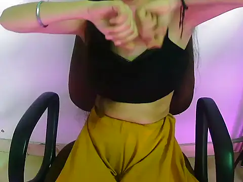 Hotsurbhi's cam snapshot