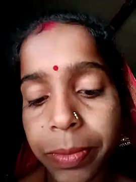 Alisha_beby143's cam snapshot