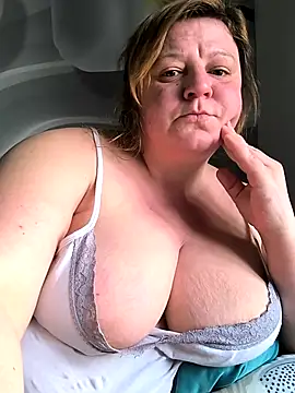 jusichka live sex cam